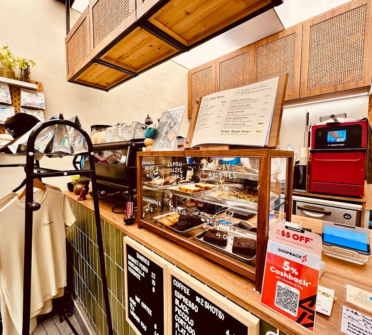 Interior of Kyuukei Coffee | Alexandra, specialty coffee shop in Singapore