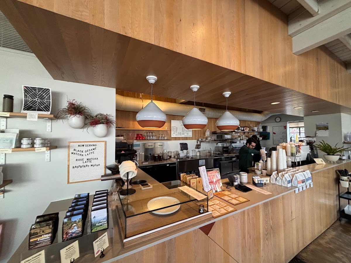 Upper Left Roasters specialty coffee shop in Portland - photo 4