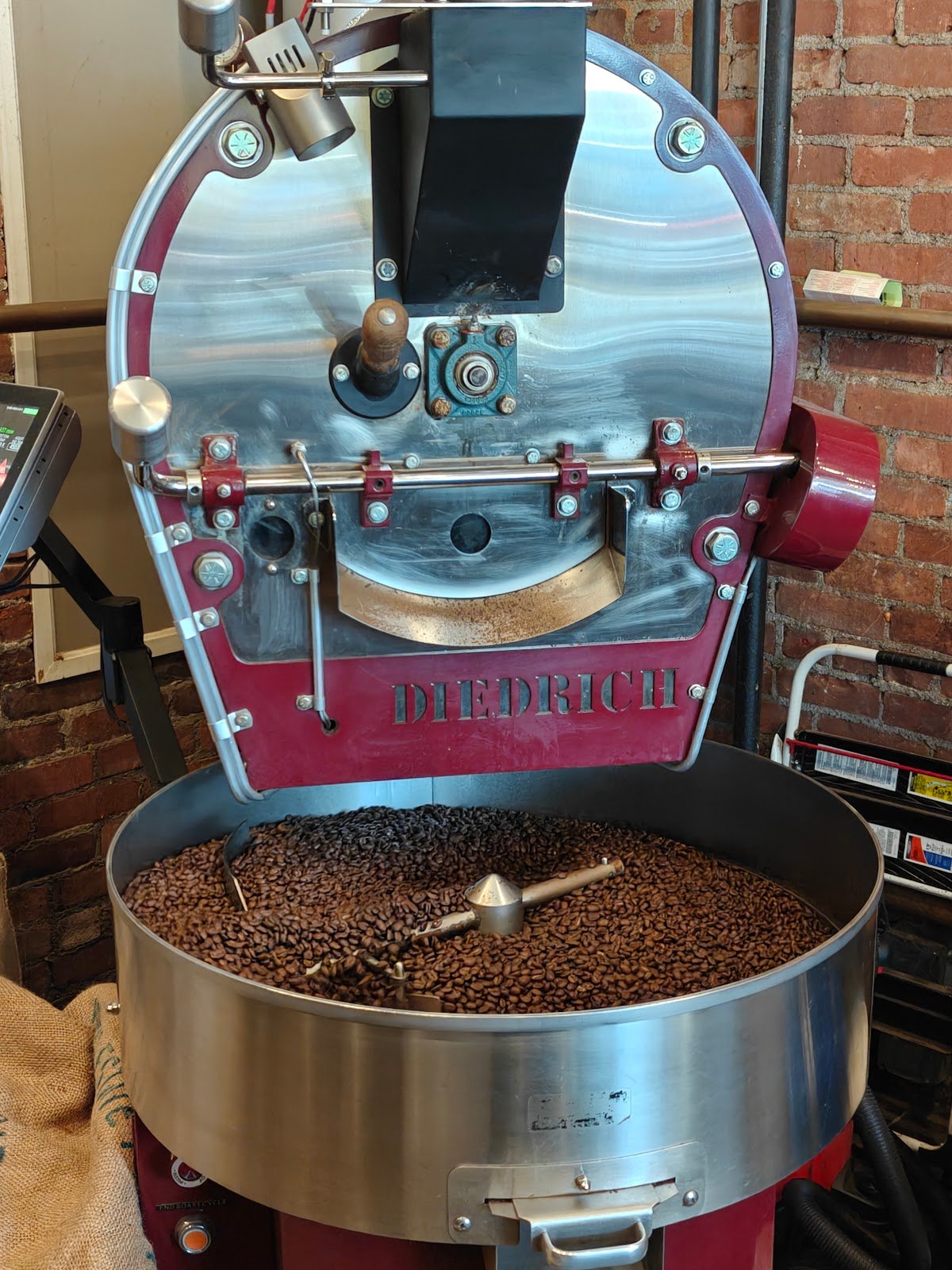 Recreo Coffee & Roasterie specialty coffee shop in Boston - photo 5