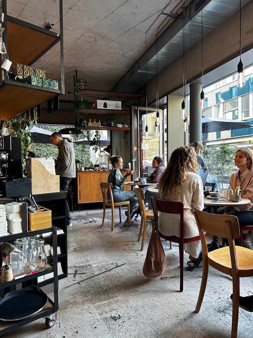 Interior of Bros Beans & Beats, specialty coffee shop in Zurich