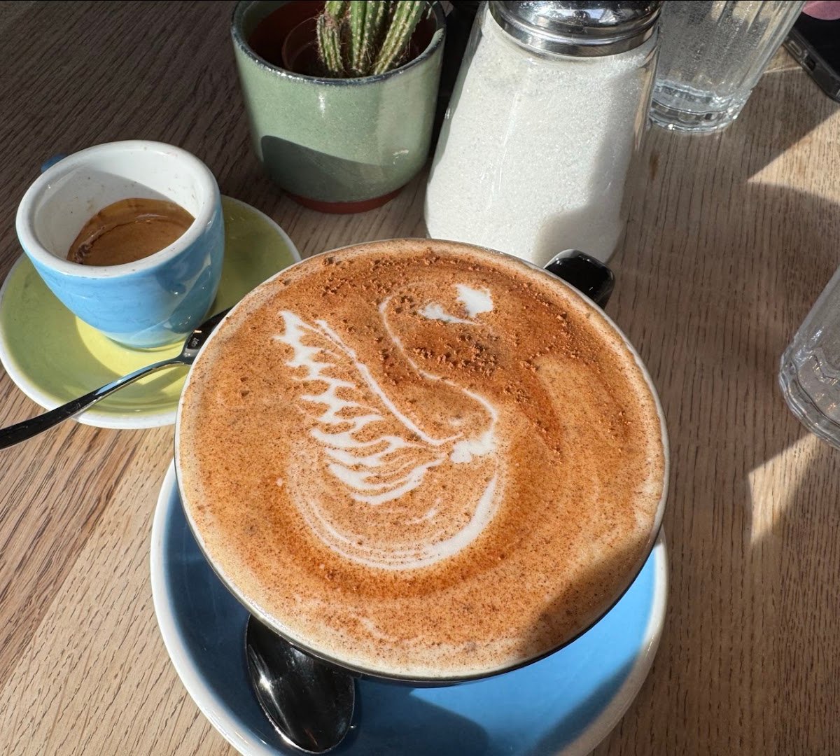 Coffee at Bros Beans & Beats, specialty coffee shop in Zurich