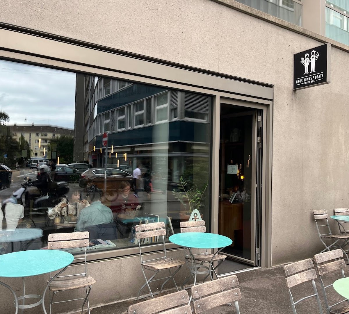 Storefront of Bros Beans & Beats, specialty coffee shop in Zurich