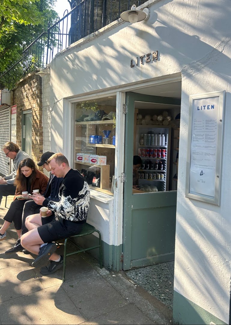 Liten Coffee specialty coffee shop in London - photo 4
