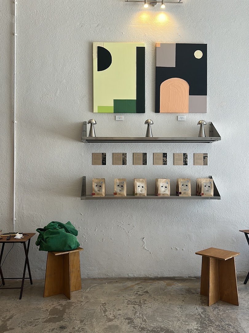 Interior of Filtrô - Creative Lab, specialty coffee shop in Lisbon