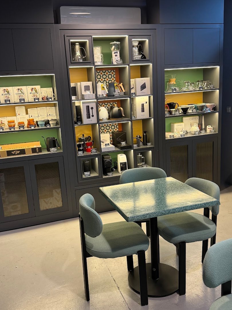 Cypher Urban Roastery specialty coffee shop in Dubai - photo 9