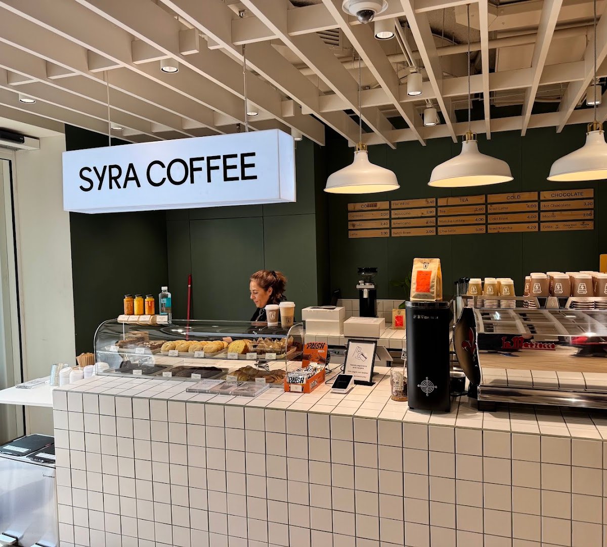 Syra Coffee | H&M specialty coffee shop in Barcelona - photo 2