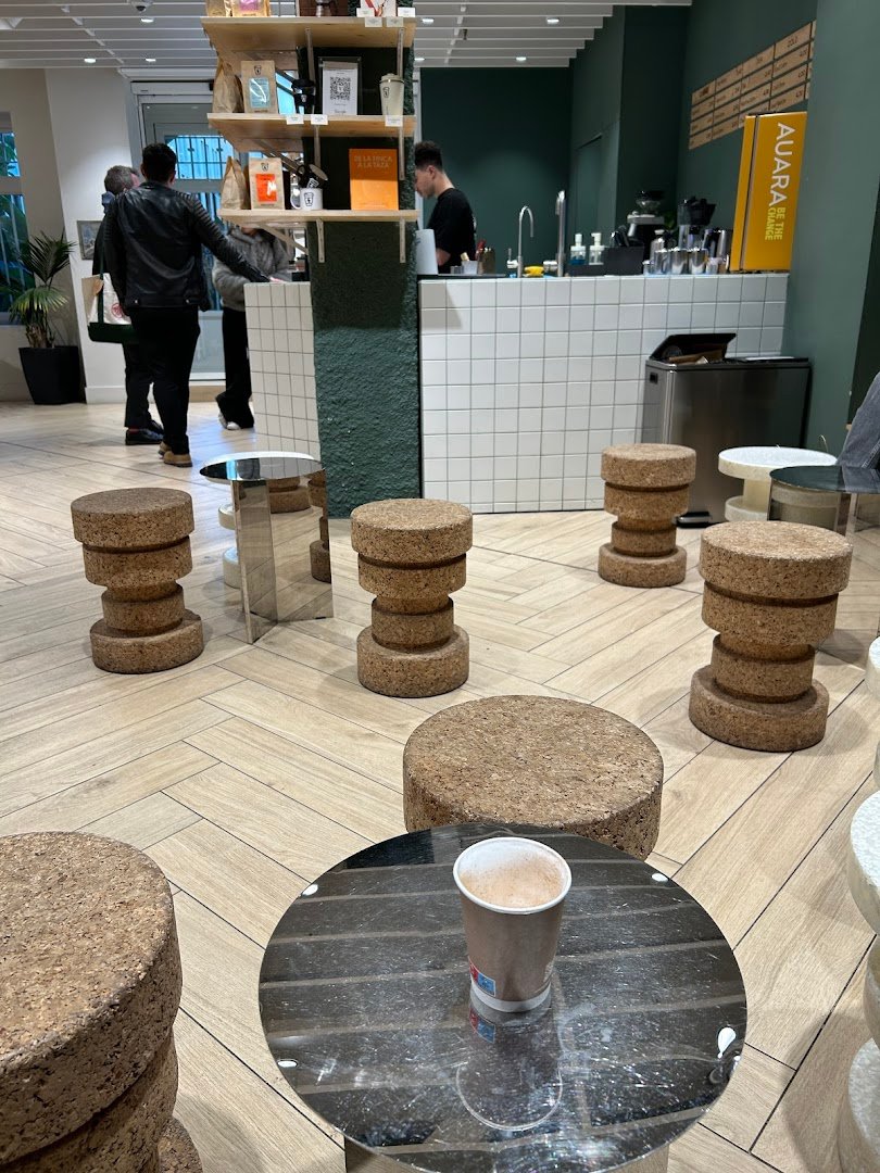 Syra Coffee | H&M specialty coffee shop in Barcelona - photo 6