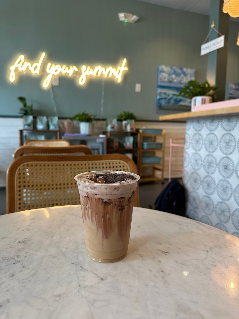 Summit Coffee Long Point specialty coffee shop in Charleston - photo 5