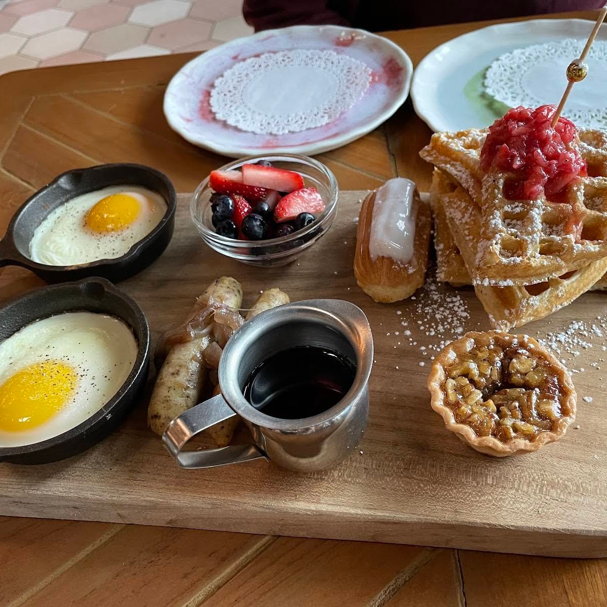 The Reading Room specialty coffee shop in Atlanta - photo 8