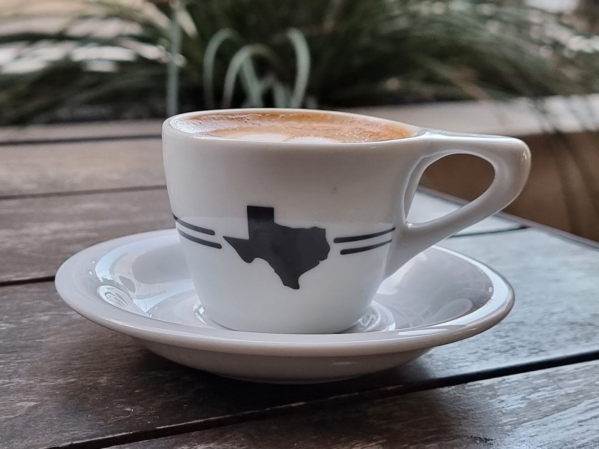 Houndstooth Coffee specialty coffee shop in Austin - photo 6