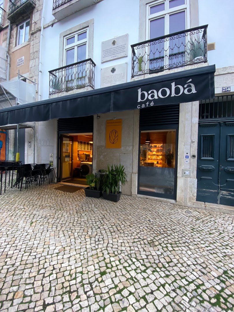 Storefront of Baobá Café Bica, specialty coffee shop in Lisbon