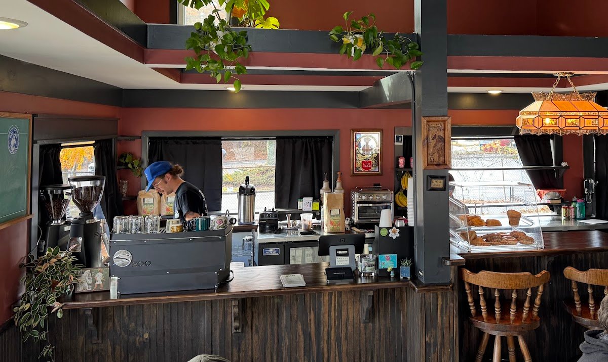 Wheelhouse specialty coffee shop in Asheville - photo 3