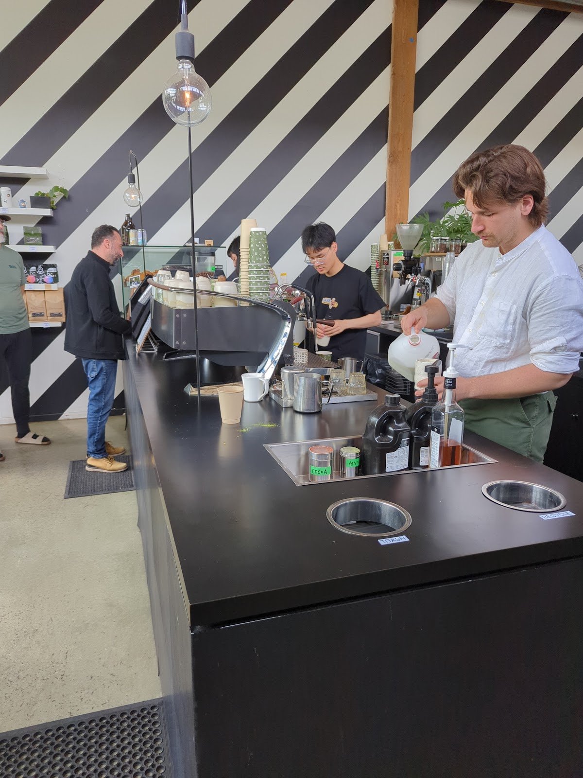 Timbertrain Coffee Roasters - Depot specialty coffee shop in Vancouver - photo 4