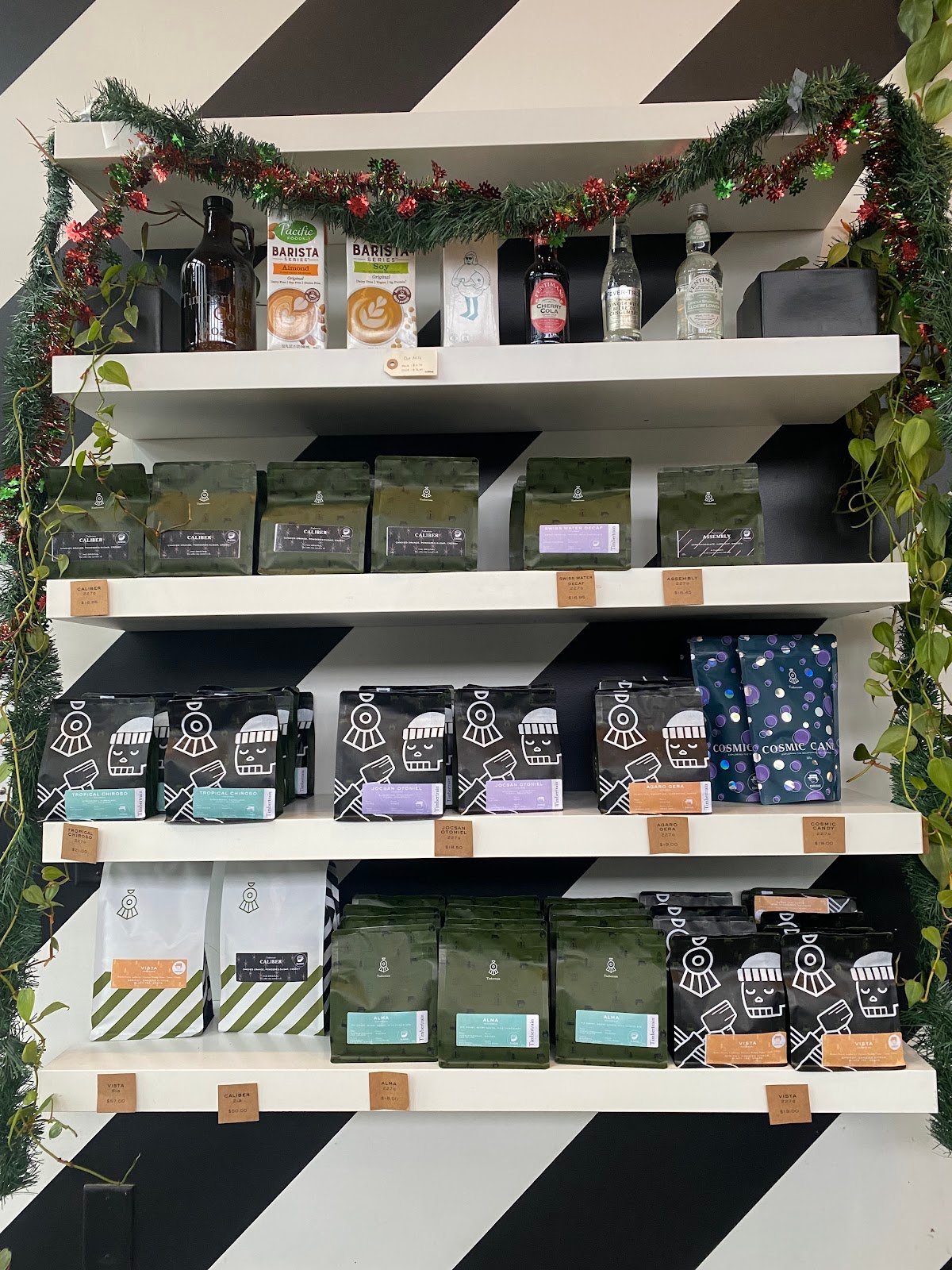 Timbertrain Coffee Roasters - Depot specialty coffee shop in Vancouver - photo 7