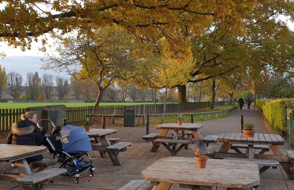 The Skylark Café specialty coffee shop in London - photo 9