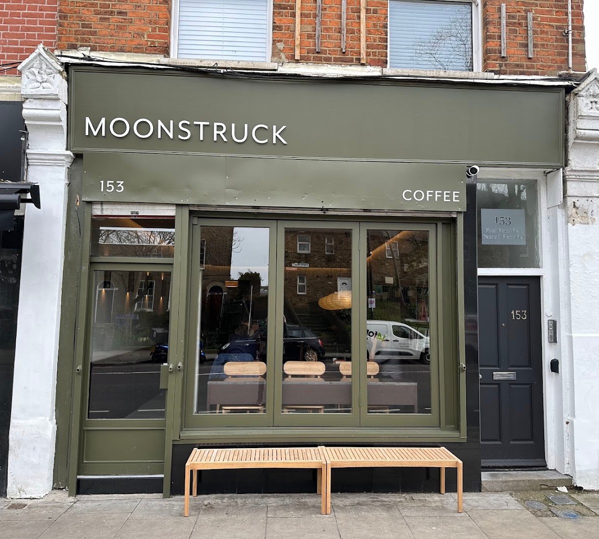 Moonstruck Cafe specialty coffee shop in London - photo 2