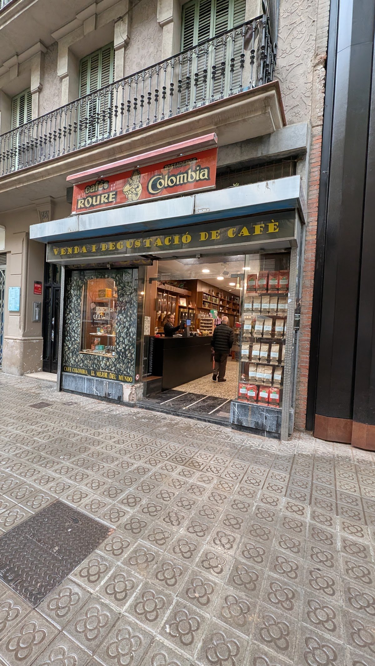 Cafés Roure specialty coffee shop in Barcelona - photo 3