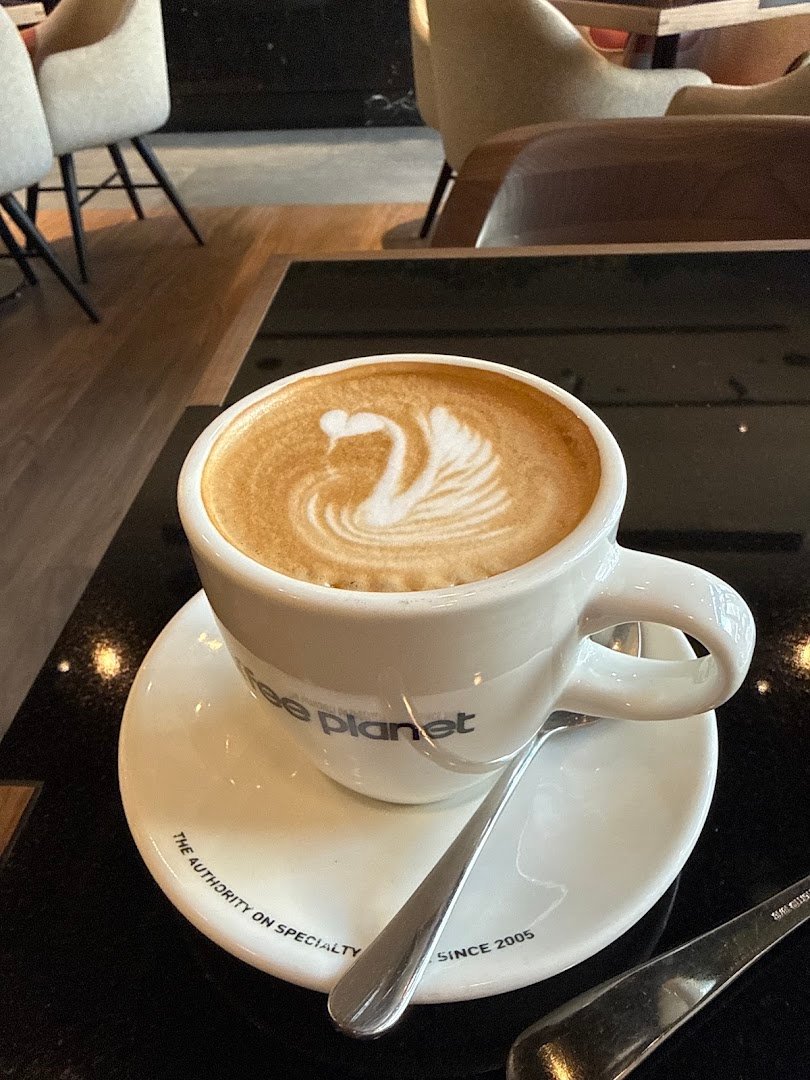 Coffee Planet - Gold & Diamond Park specialty coffee shop in Dubai - photo 3
