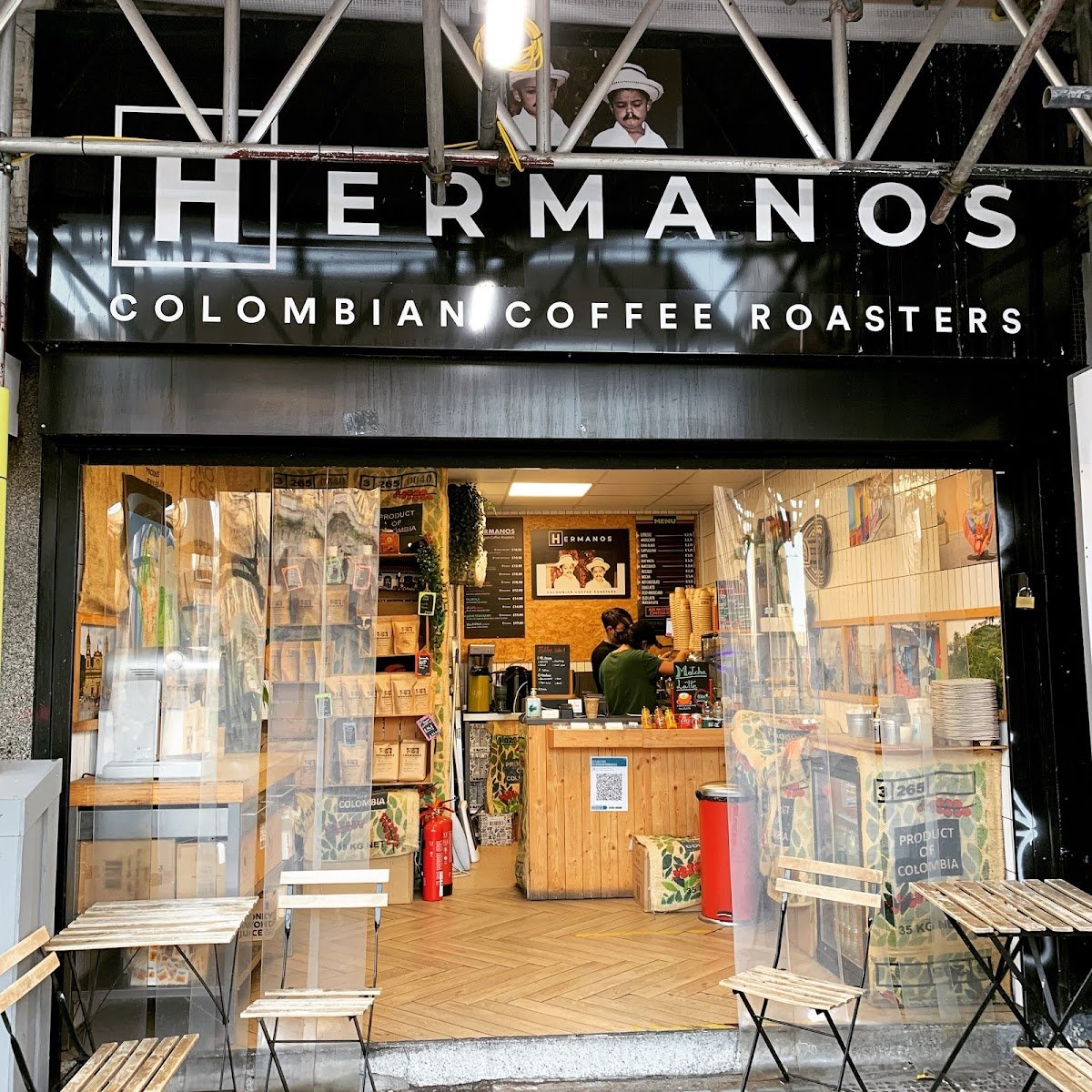 Hermanos Colombian Coffee Roasters – Victoria Station specialty coffee shop in London - photo 9