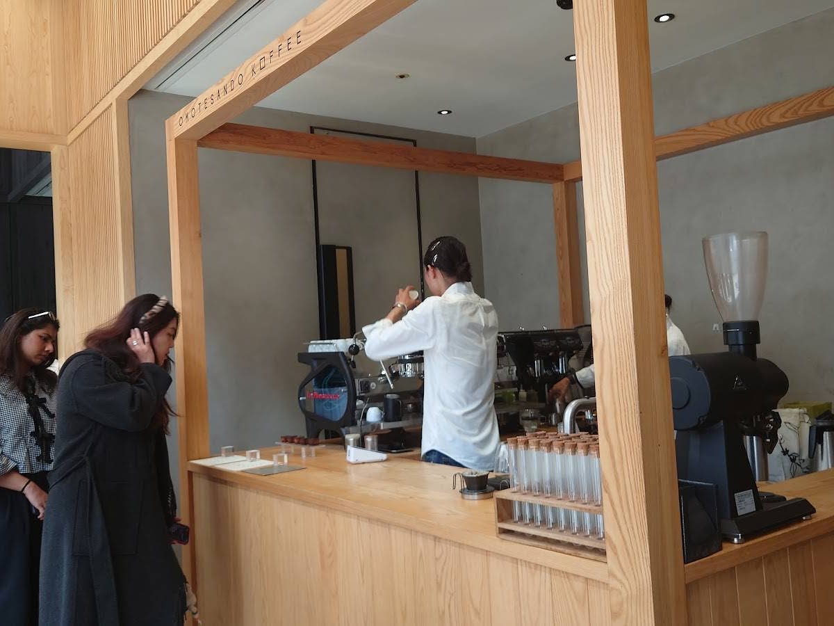 Omotesando Koffee specialty coffee shop in London - photo 9