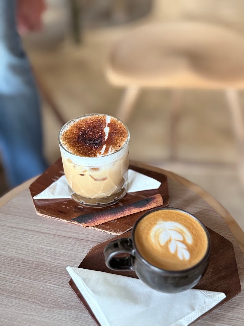 Craftsman Roastery at Old Town specialty coffee shop in Bangkok - photo 10