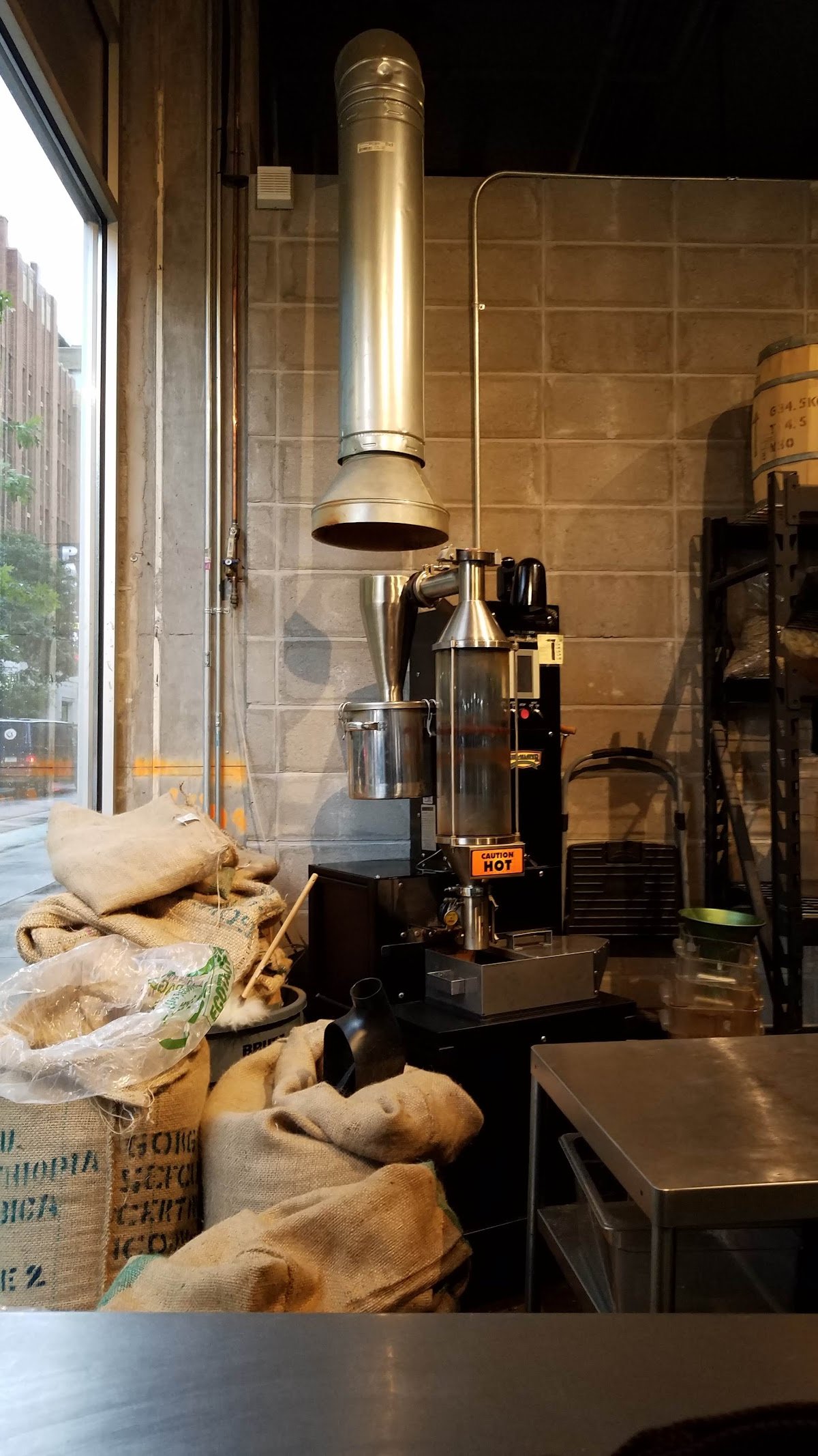 Bean & Bean Chelsea specialty coffee shop in New York - photo 8