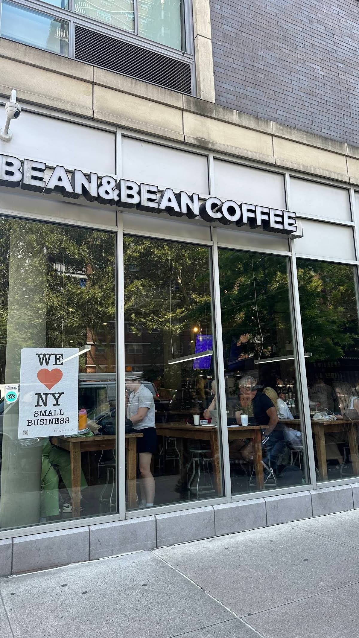 Bean & Bean Chelsea specialty coffee shop in New York - photo 9