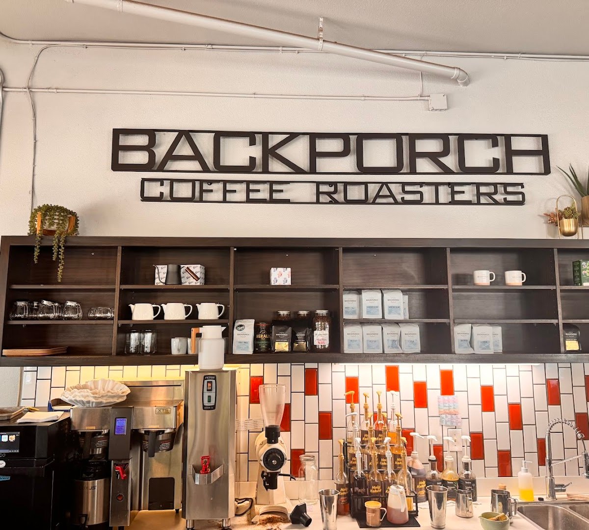 Backporch Coffee Roasters specialty coffee shop in Bend - photo 5
