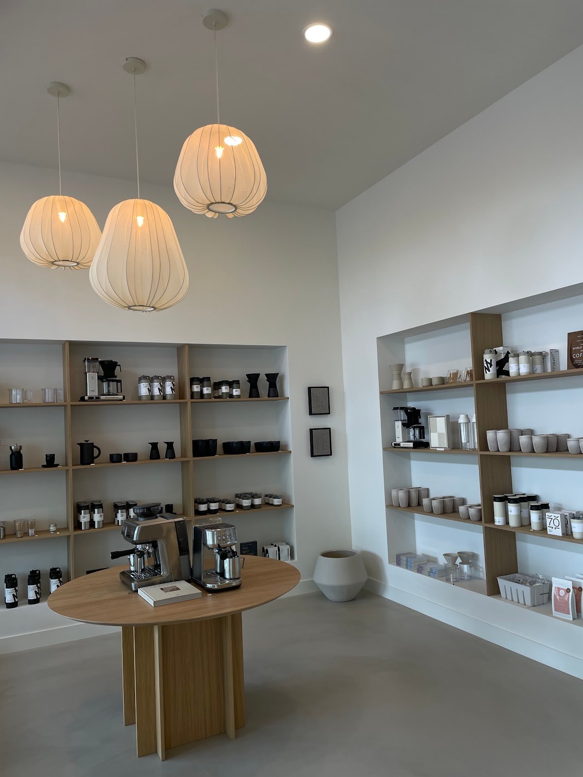 Coffee District specialty coffee shop in Amsterdam - photo 7