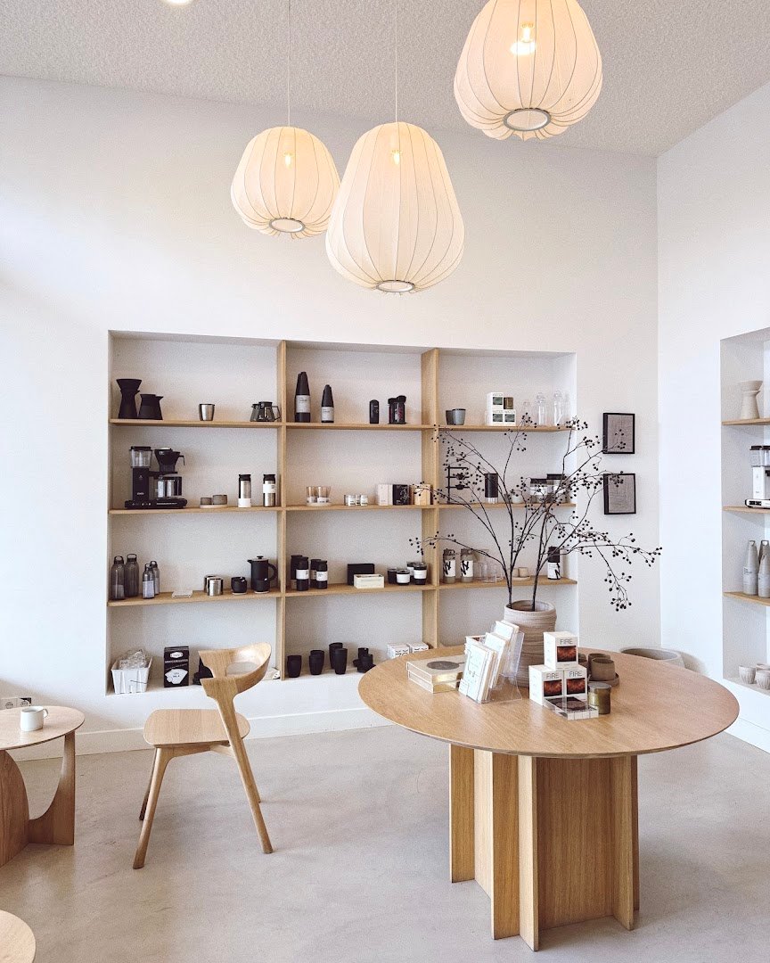 Coffee District specialty coffee shop in Amsterdam - photo 9