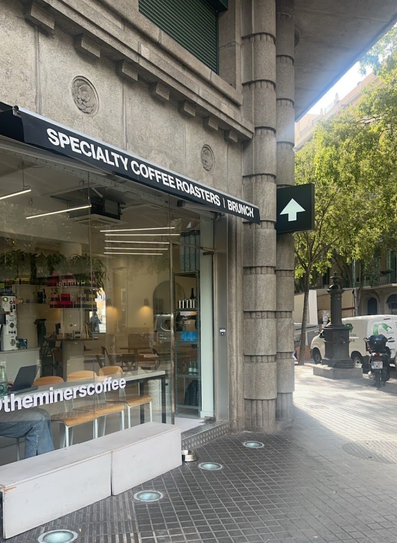 The Miners Coffee Gran Via specialty coffee shop in Barcelona - photo 8