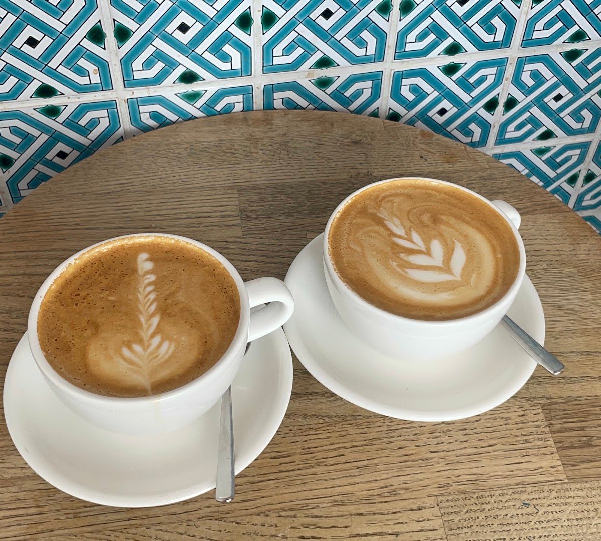 Coffee at kaffemik, specialty coffee shop in Vienna