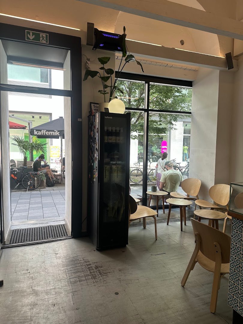 Interior of kaffemik, specialty coffee shop in Vienna
