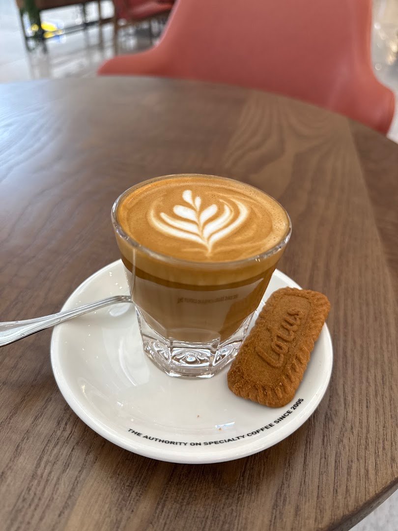 Coffee Planet - Festival Plaza specialty coffee shop in Dubai - photo 2