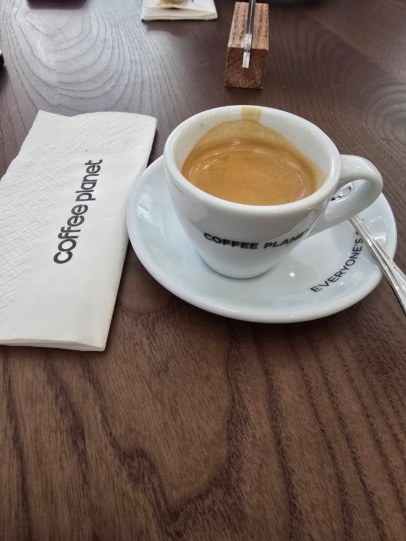 Coffee Planet - Festival Plaza specialty coffee shop in Dubai - photo 4