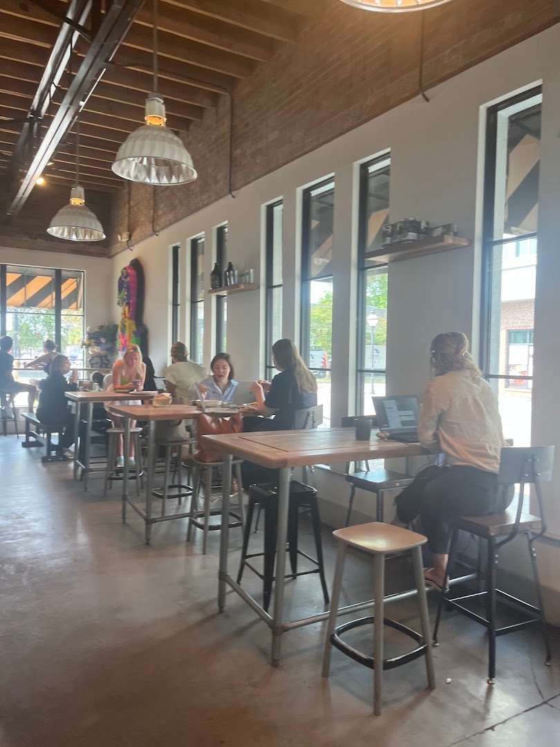 The Daily Cafe - King St specialty coffee shop in Charleston - photo 2