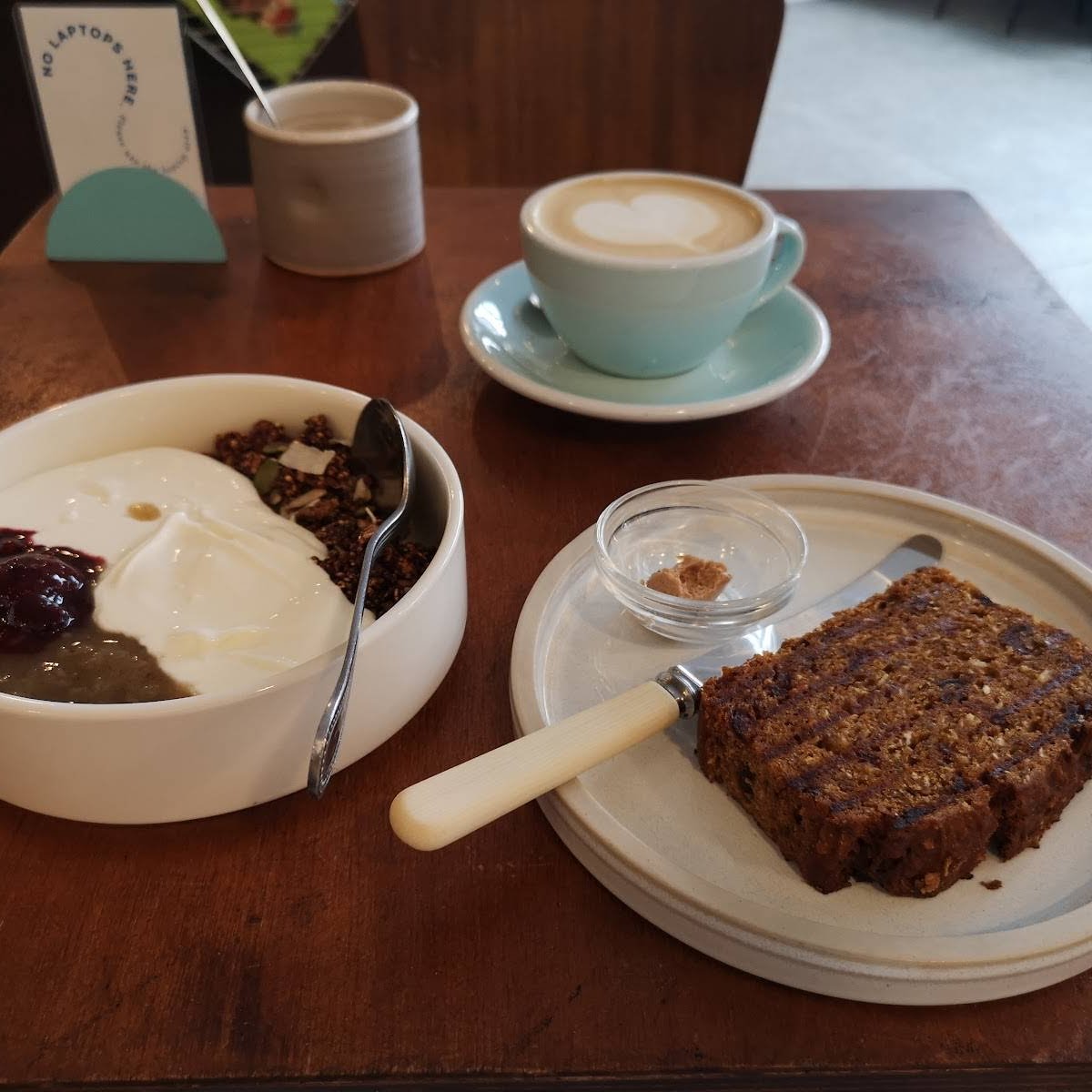 Campbell & Syme Coffee Roasters Cafe specialty coffee shop in London - photo 7