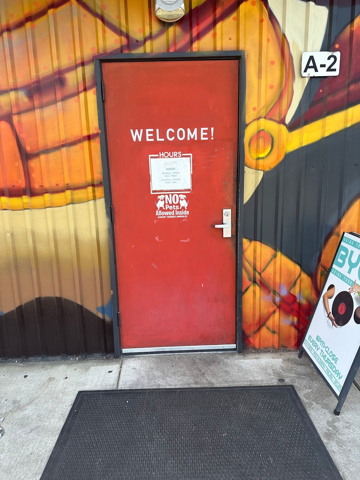 Little City Coffee Roasters specialty coffee shop in Austin - photo 3