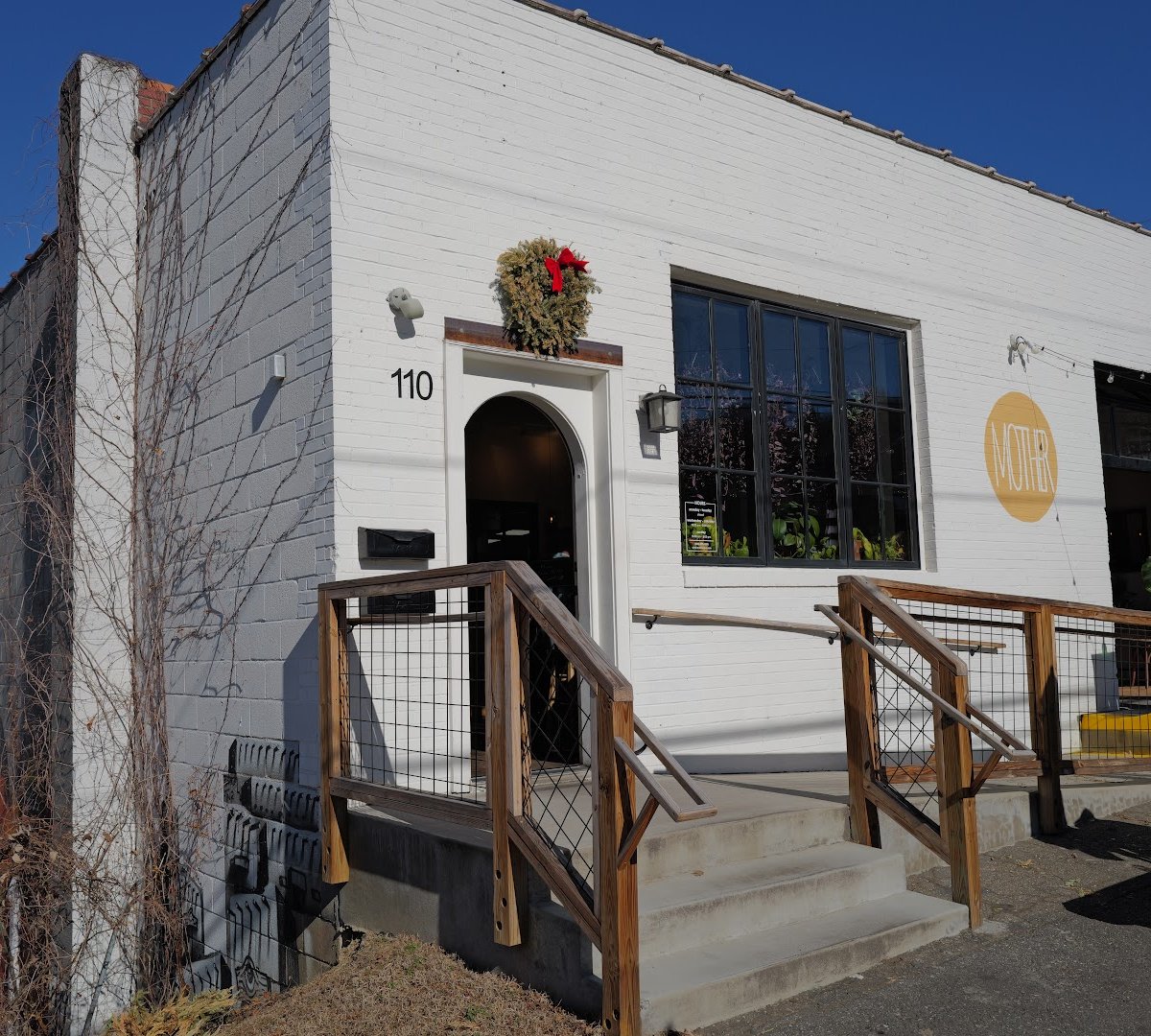 mother bakery & cafe | south slope specialty coffee shop in Asheville - photo 5