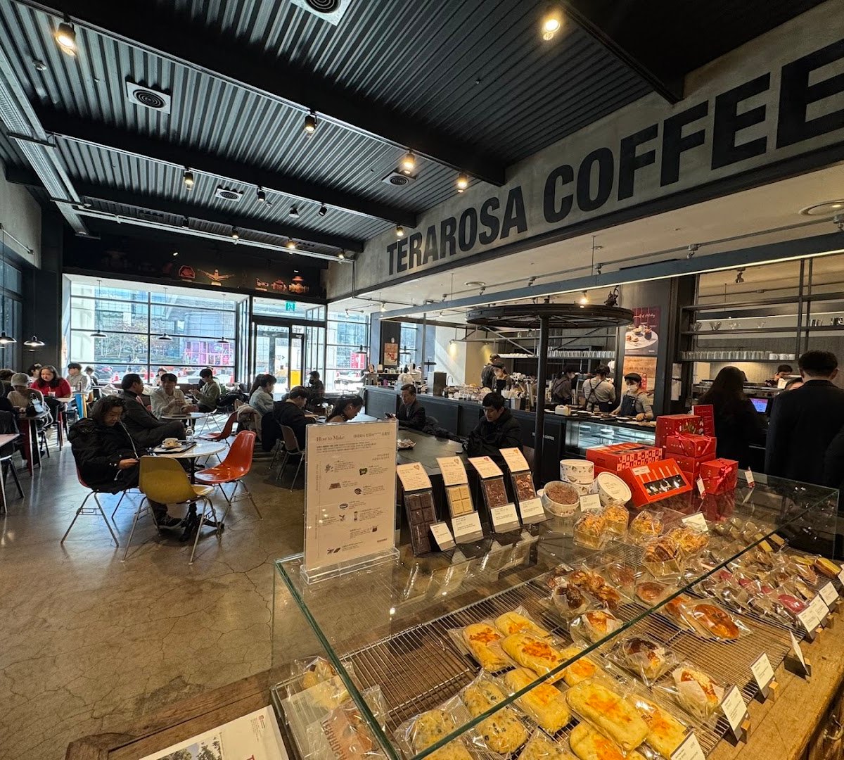 Interior of Terarosa Coffee, specialty coffee shop in Seoul