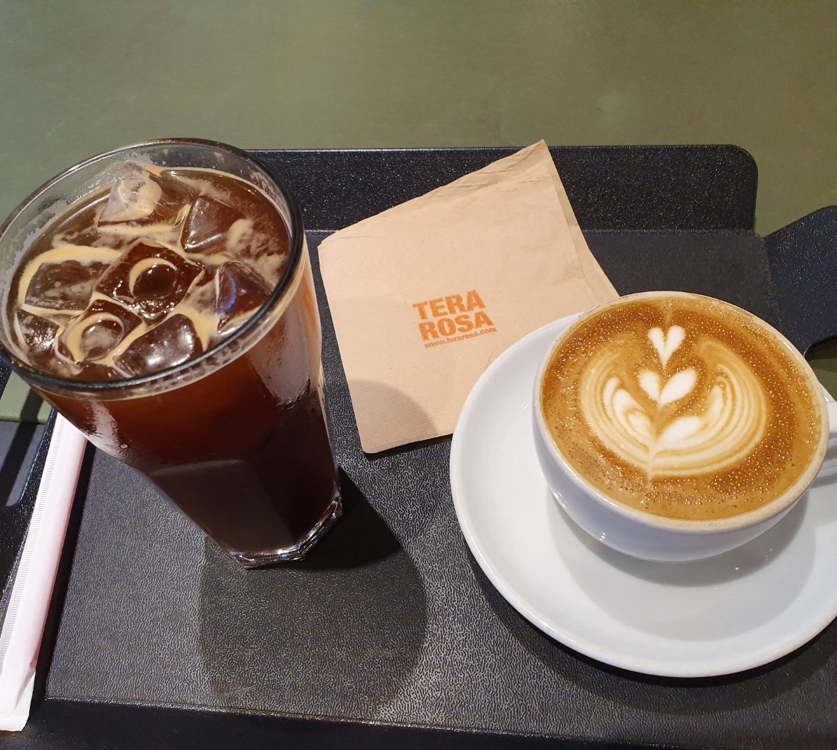 Coffee at Terarosa Coffee, specialty coffee shop in Seoul