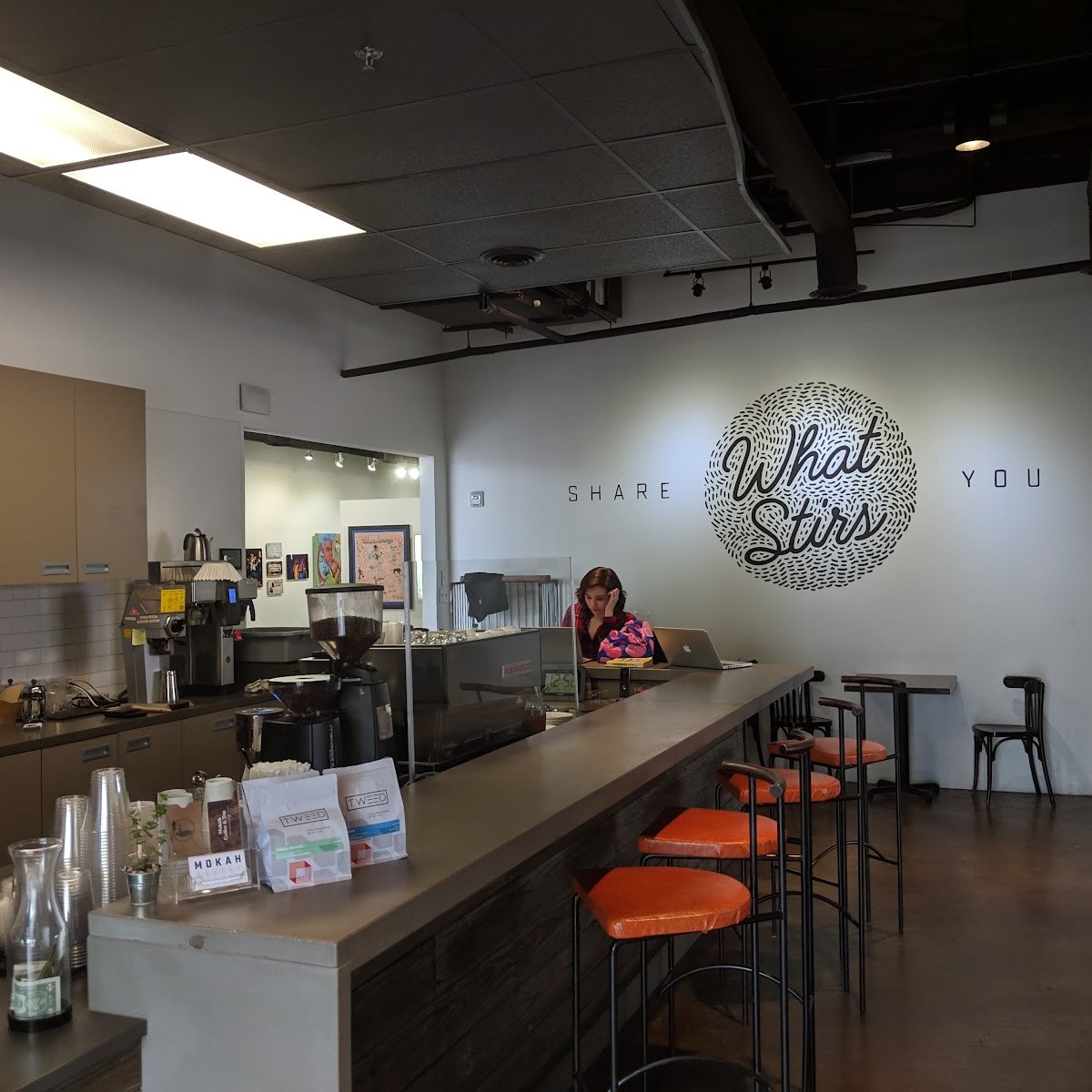 Mokah Coffee & Tea specialty coffee shop in Dallas - photo 14
