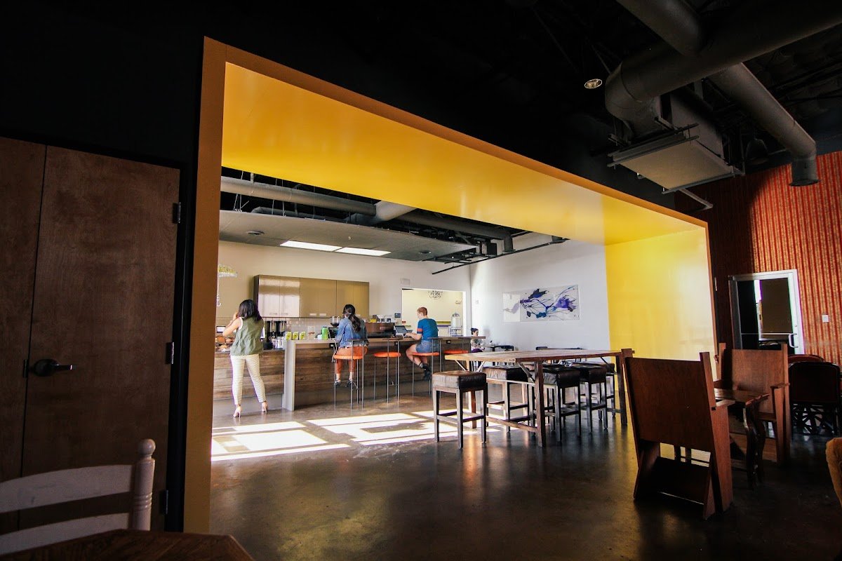 Mokah Coffee & Tea specialty coffee shop in Dallas - photo 2