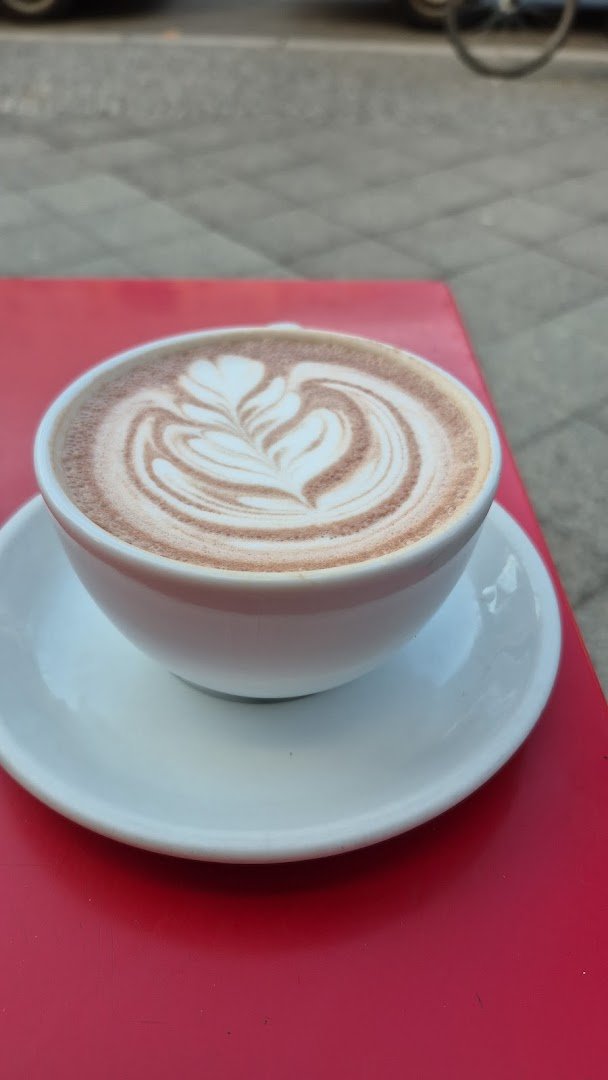 Impala Coffeeshop specialty coffee shop in Berlin - photo 2