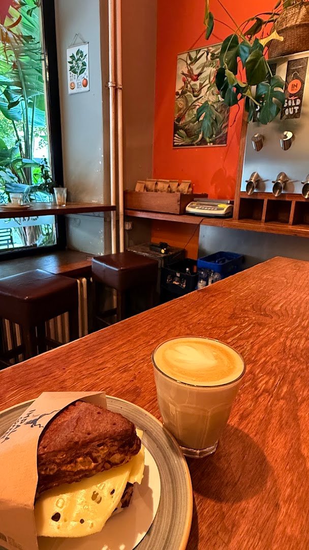 Impala Coffeeshop specialty coffee shop in Berlin - photo 7