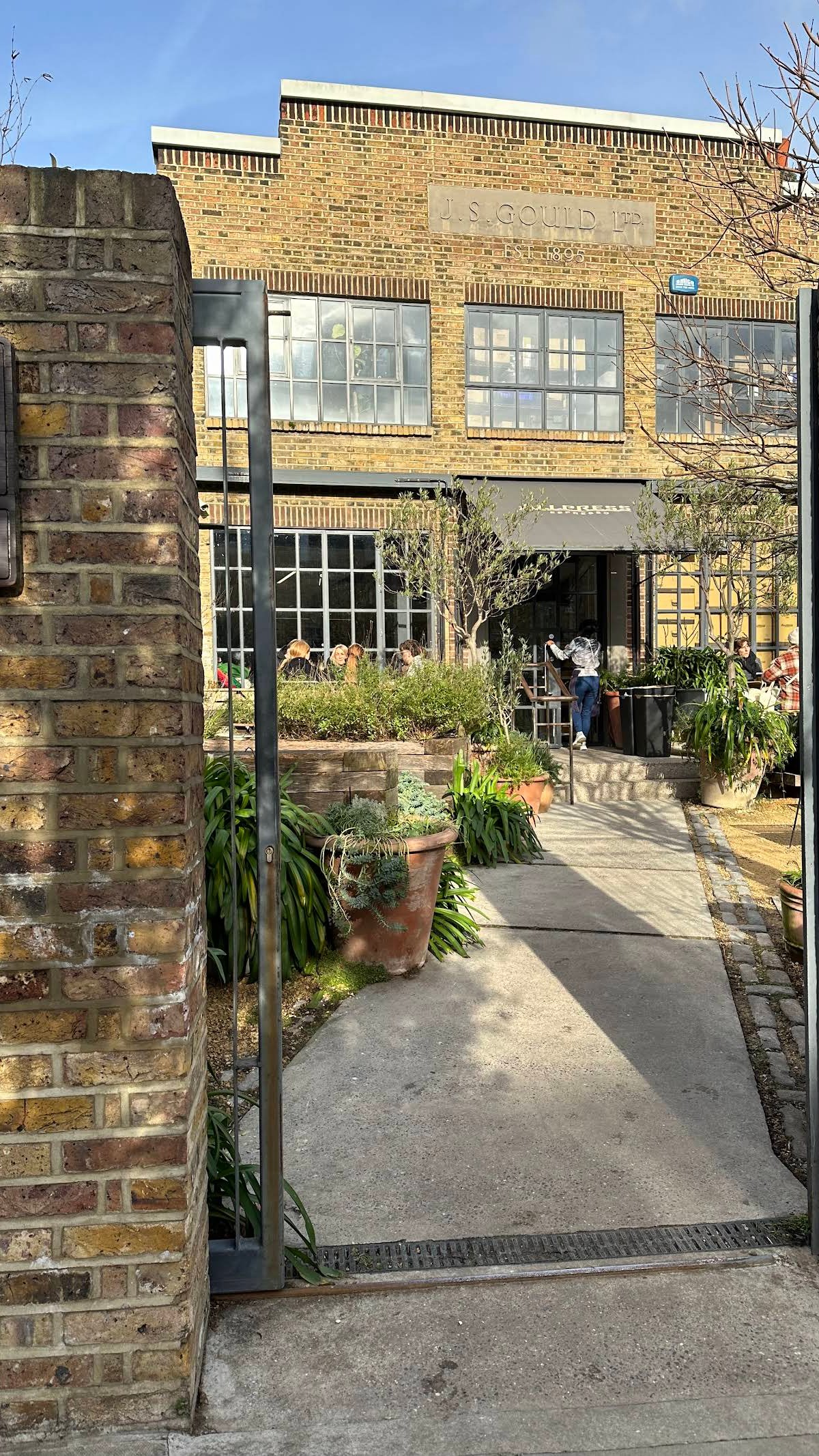 Allpress Espresso Roastery and Cafe specialty coffee shop in London - photo 10