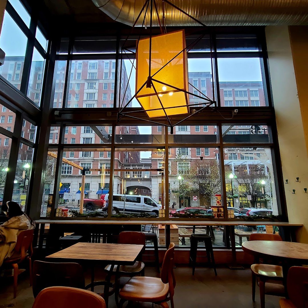 Bird in Hand specialty coffee shop in Baltimore - photo 3