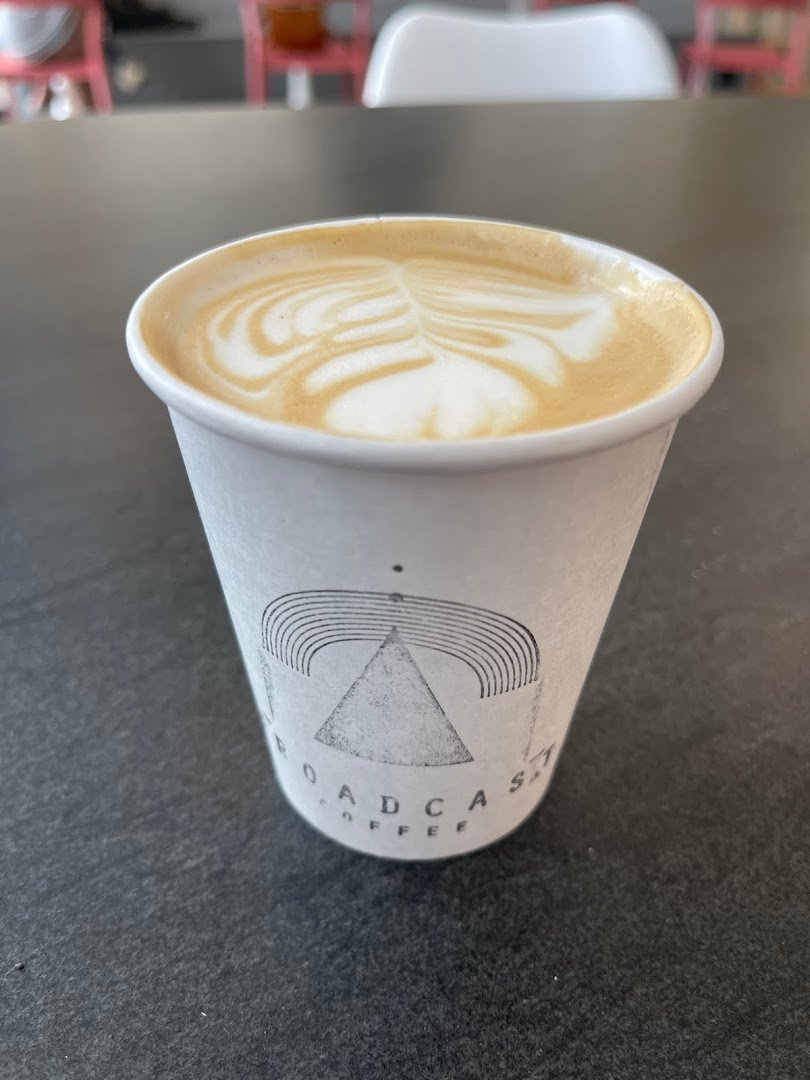 Broadcast Coffee specialty coffee shop in Boise - photo 2