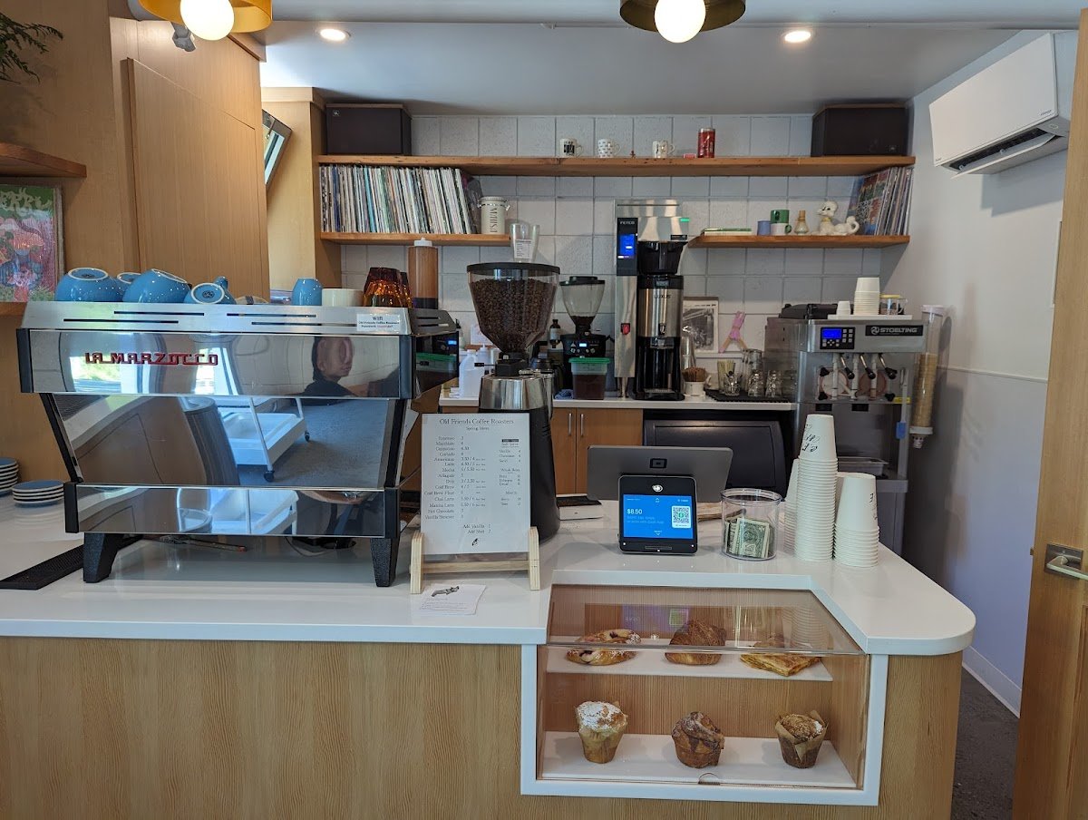 Old Friends Coffee Roasters specialty coffee shop in Portland - photo 2