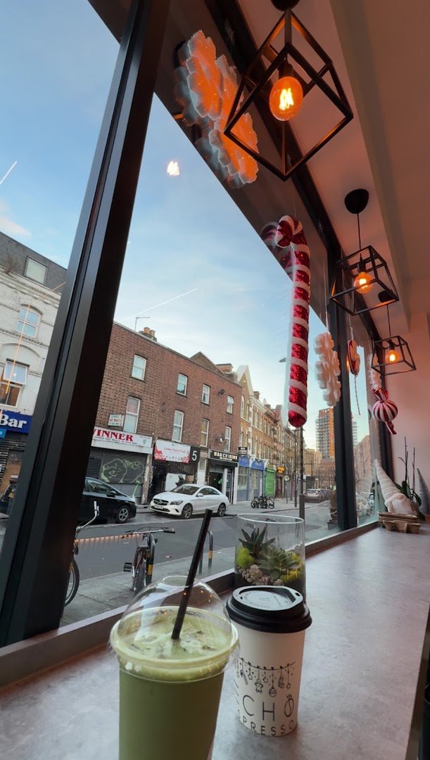 Echo Espresso specialty coffee shop in London - photo 4